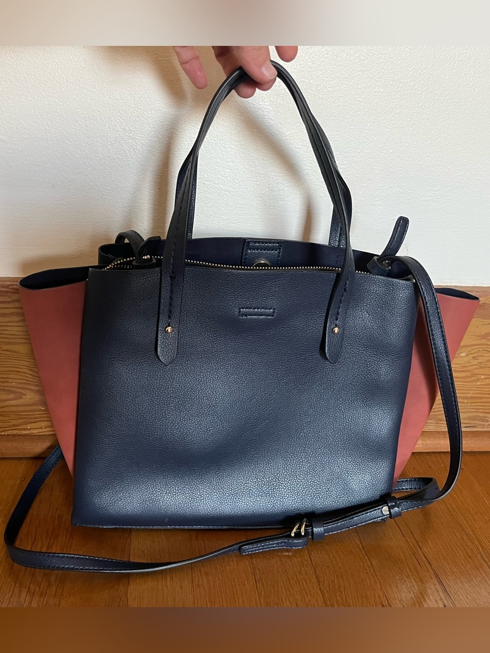 NWOT GAP Tote Bag